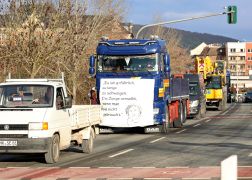 Ueber Zehn Kilometer Protestlawine Waelzte Sich Durch Jena 16